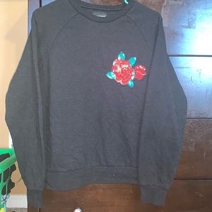Black rose sweatshirt